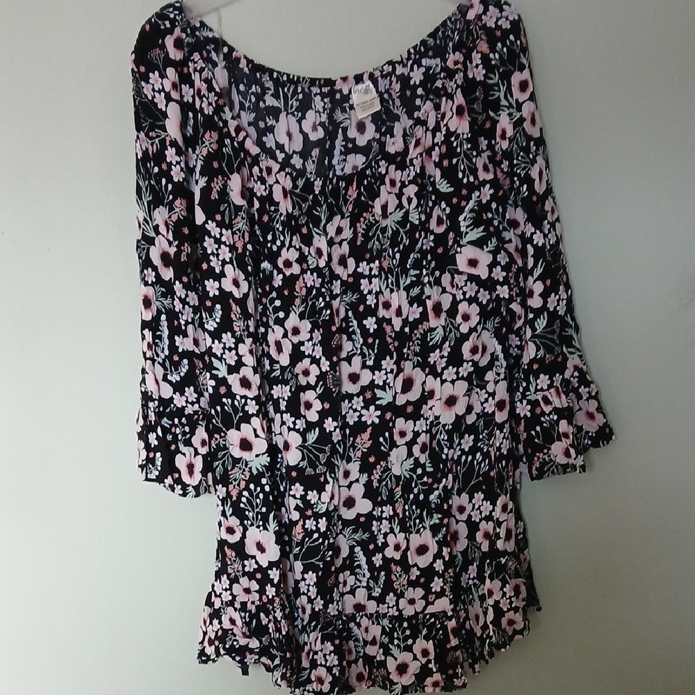Terra & Sky Black Floral Off-Shoulder Blouse